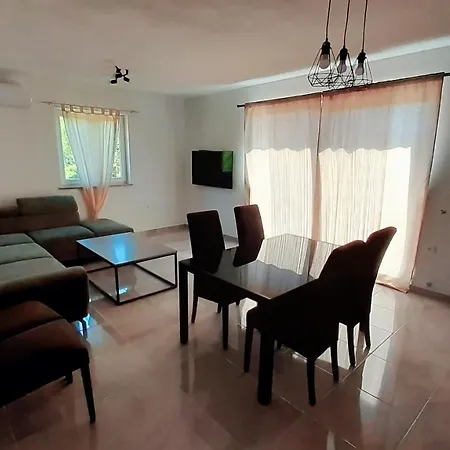 Haus Paola