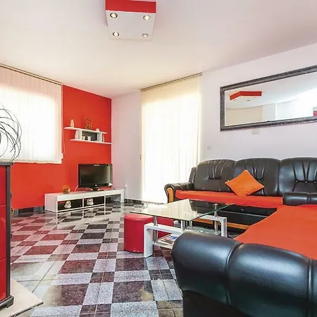 Haus Paola Labin (Istria)